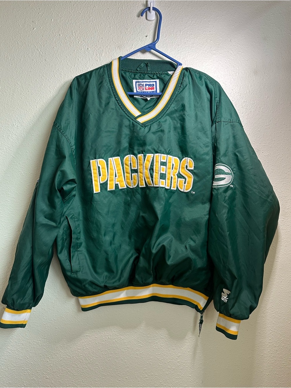 STARTER Green & Yellow Green Bay Packers Pullover Jacket Large